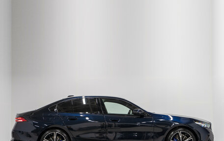 BMW 5 серия, 2025 год, 9 890 000 рублей, 6 фотография