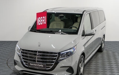 Mercedes-Benz V-Класс, 2025 год, 13 990 000 рублей, 32 фотография