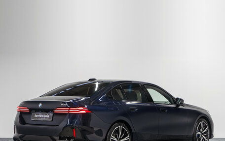 BMW 5 серия, 2025 год, 9 890 000 рублей, 7 фотография