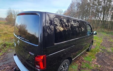 Volkswagen Multivan T6 рестайлинг, 2021 год, 4 600 000 рублей, 14 фотография