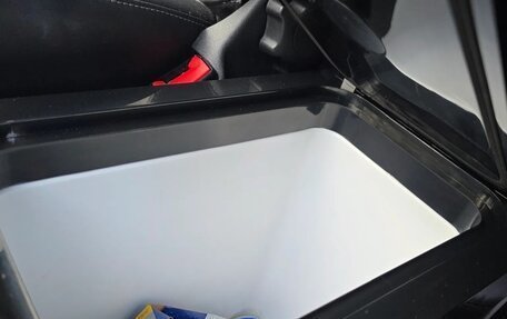 Volkswagen Multivan T6 рестайлинг, 2021 год, 4 600 000 рублей, 29 фотография