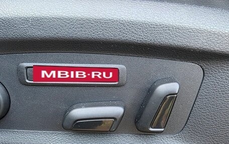 Volkswagen Multivan T6 рестайлинг, 2021 год, 4 600 000 рублей, 32 фотография