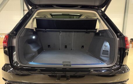 Volkswagen Touareg III, 2025 год, 8 199 000 рублей, 10 фотография