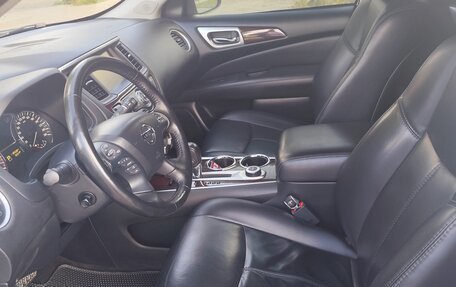 Nissan Pathfinder, 2015 год, 1 950 000 рублей, 9 фотография