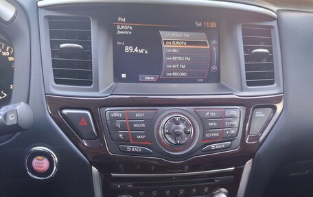 Nissan Pathfinder, 2015 год, 1 950 000 рублей, 19 фотография