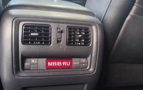 Nissan Pathfinder, 2015 год, 1 950 000 рублей, 12 фотография