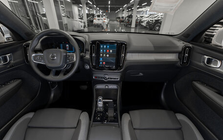 Volvo XC40 I, 2024 год, 4 830 000 рублей, 8 фотография