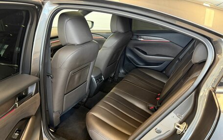 Mazda 6, 2018 год, 2 429 000 рублей, 18 фотография