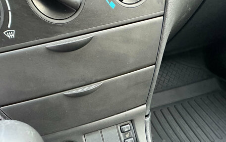 Toyota Corolla, 2005 год, 490 000 рублей, 15 фотография