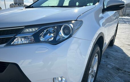 Toyota RAV4, 2013 год, 2 458 000 рублей, 3 фотография