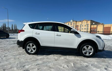 Toyota RAV4, 2013 год, 2 458 000 рублей, 6 фотография