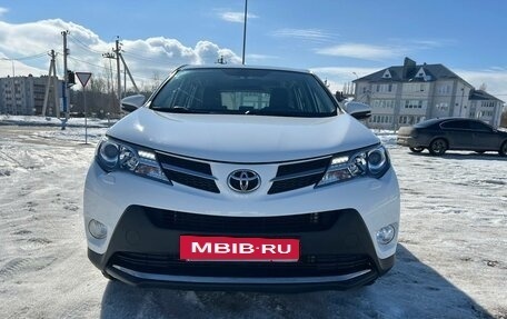 Toyota RAV4, 2013 год, 2 458 000 рублей, 2 фотография