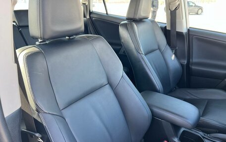 Toyota RAV4, 2013 год, 2 458 000 рублей, 17 фотография