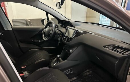 Peugeot 208 II, 2014 год, 599 000 рублей, 5 фотография