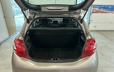 Peugeot 208 II, 2014 год, 599 000 рублей, 11 фотография