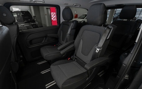 Mercedes-Benz V-Класс, 2017 год, 3 280 000 рублей, 12 фотография
