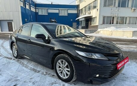 Toyota Camry, 2019 год, 2 200 000 рублей, 9 фотография