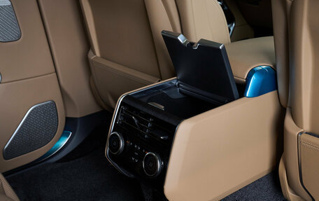 Land Rover Range Rover IV рестайлинг, 2026 год, 24 900 000 рублей, 24 фотография