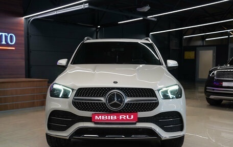 Mercedes-Benz GLE, 2019 год, 5 999 000 рублей, 3 фотография