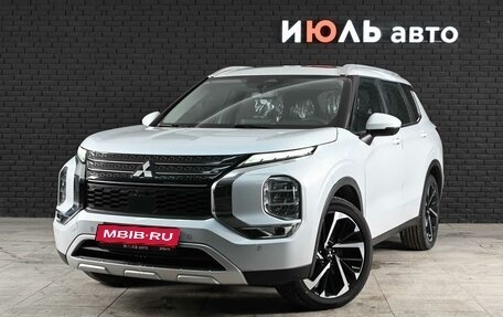Mitsubishi Outlander, 2023 год, 4 020 000 рублей, 1 фотография