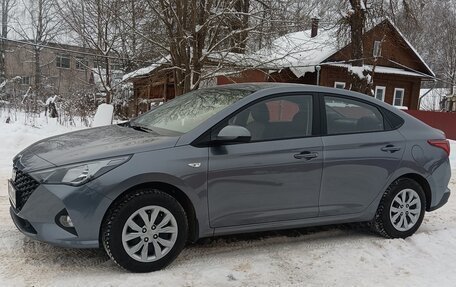 Hyundai Solaris II рестайлинг, 2020 год, 1 720 000 рублей, 5 фотография