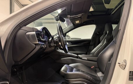 Porsche Panamera II рестайлинг, 2019 год, 9 799 000 рублей, 24 фотография