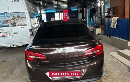 Opel Astra J, 2013 год, 900 000 рублей, 3 фотография