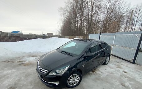 Hyundai Solaris II рестайлинг, 2014 год, 1 000 000 рублей, 20 фотография