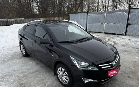 Hyundai Solaris II рестайлинг, 2014 год, 1 000 000 рублей, 13 фотография