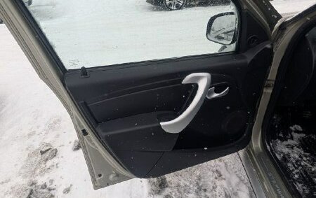 Renault Sandero I, 2013 год, 570 000 рублей, 7 фотография