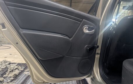 Renault Sandero I, 2013 год, 570 000 рублей, 4 фотография