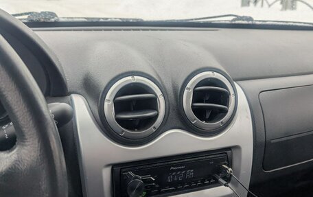 Renault Sandero I, 2013 год, 570 000 рублей, 13 фотография