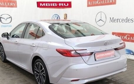 Toyota Camry, 2024 год, 3 500 000 рублей, 4 фотография