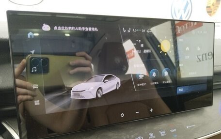 Toyota Camry, 2024 год, 3 500 000 рублей, 8 фотография