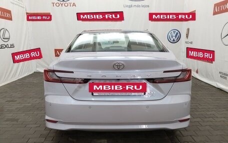 Toyota Camry, 2024 год, 3 500 000 рублей, 2 фотография