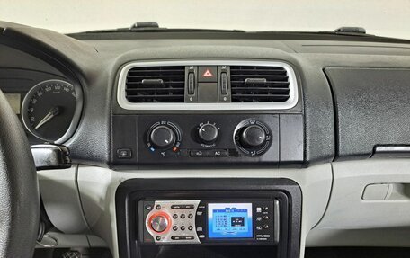 Skoda Fabia II, 2007 год, 250 000 рублей, 15 фотография