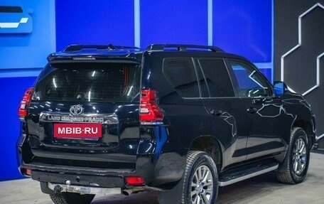 Toyota Land Cruiser Prado 150 рестайлинг 2, 2018 год, 5 355 000 рублей, 7 фотография
