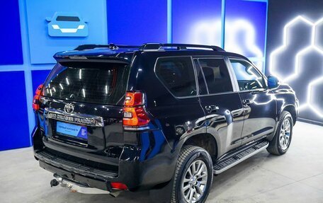 Toyota Land Cruiser Prado 150 рестайлинг 2, 2018 год, 5 355 000 рублей, 23 фотография
