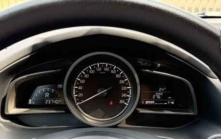 Mazda CX-4, 2021 год, 2 250 000 рублей, 13 фотография