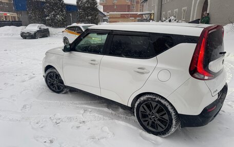 KIA Soul III, 2020 год, 1 550 000 рублей, 2 фотография