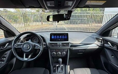 Mazda CX-4, 2021 год, 2 250 000 рублей, 16 фотография