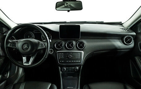 Mercedes-Benz GLA, 2016 год, 2 149 700 рублей, 13 фотография