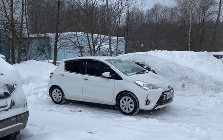 Toyota Vitz, 2018 год, 985 000 рублей, 8 фотография