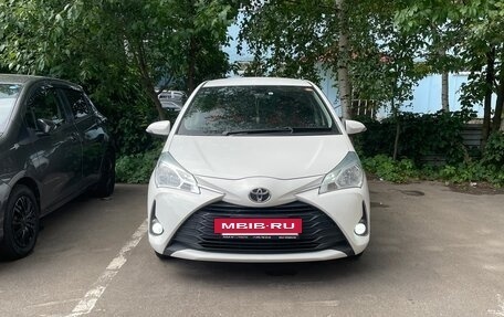 Toyota Vitz, 2018 год, 985 000 рублей, 3 фотография