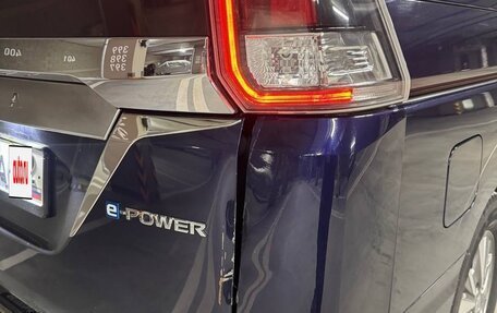 Nissan Serena IV, 2018 год, 1 590 000 рублей, 5 фотография