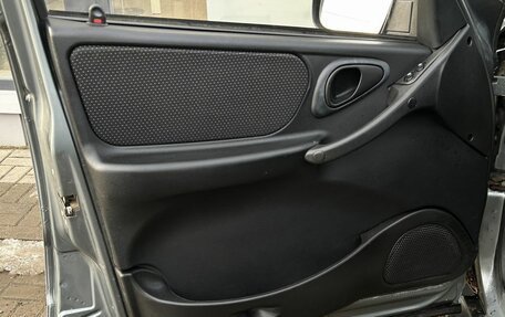 Chevrolet Niva I рестайлинг, 2011 год, 390 000 рублей, 21 фотография