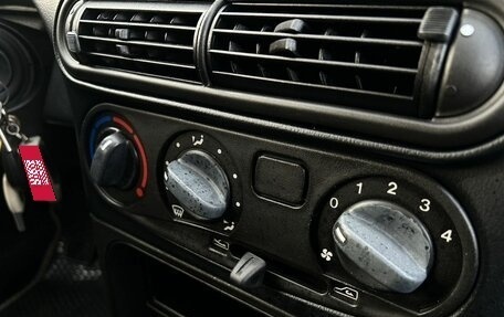 Chevrolet Niva I рестайлинг, 2011 год, 390 000 рублей, 16 фотография