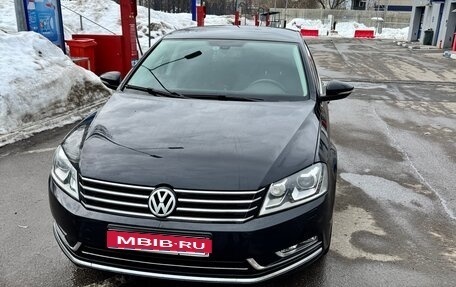 Volkswagen Passat B7, 2013 год, 1 530 000 рублей, 1 фотография