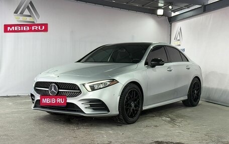 Mercedes-Benz A-Класс, 2019 год, 3 150 000 рублей, 1 фотография