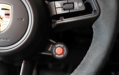 Porsche 911, 2025 год, 31 150 000 рублей, 17 фотография